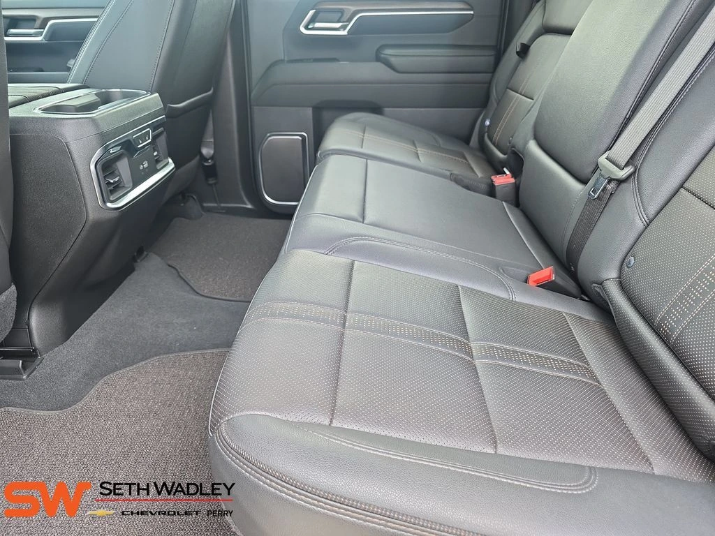 2024 Chevrolet Silverado 2500HD High Country - Photo 14