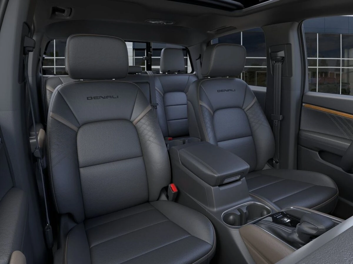 2026 GMC Canyon Denali - Photo 17