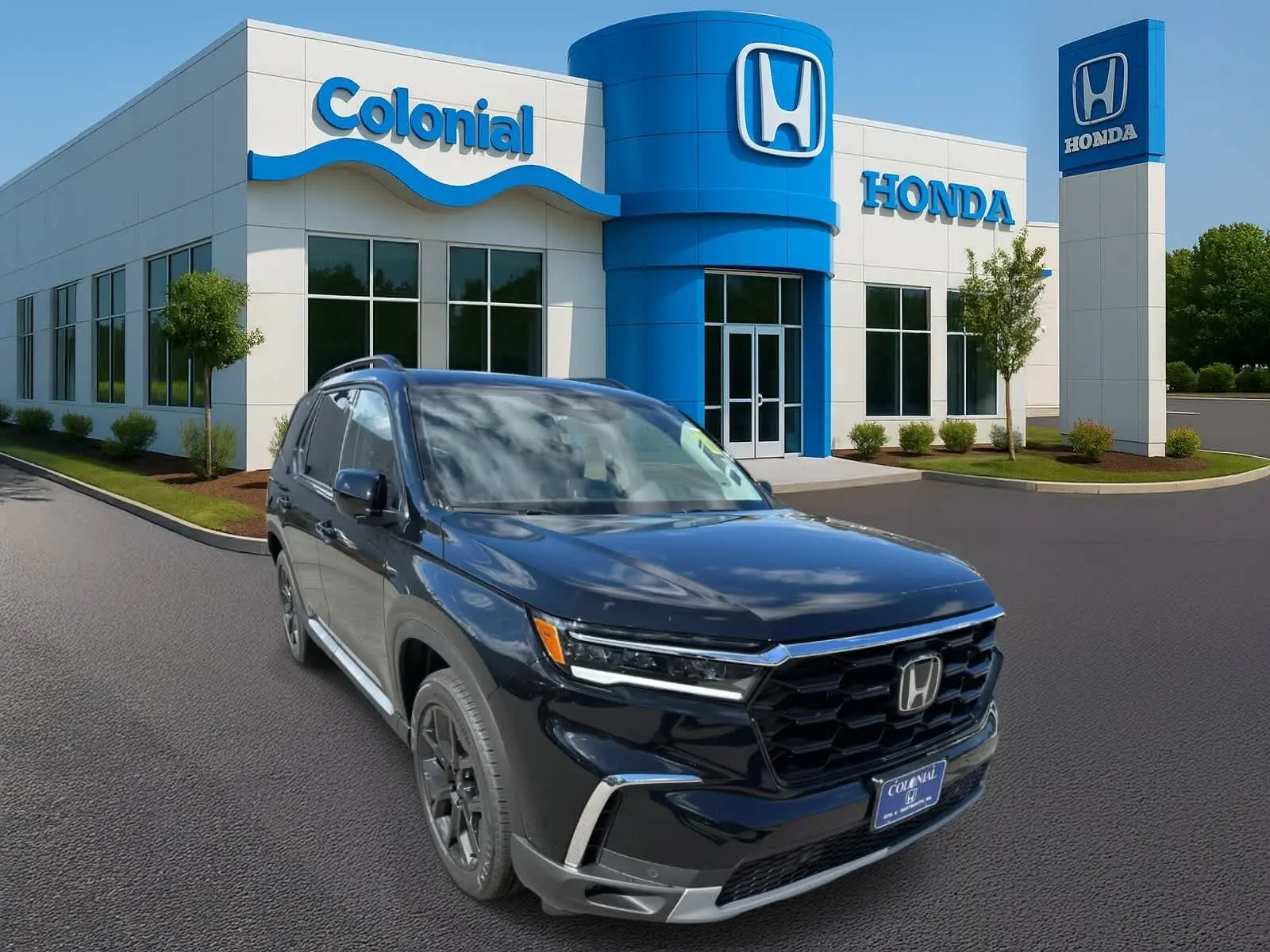 2025 Honda Pilot Touring photo 4
