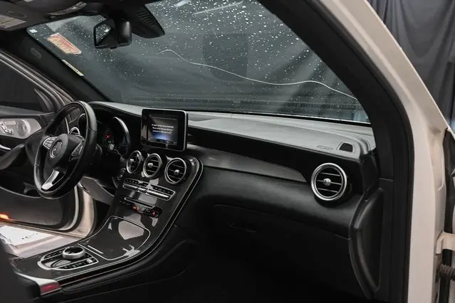 2019 Mercedes Benz GLC 43 AMG 4MATIC photo 14