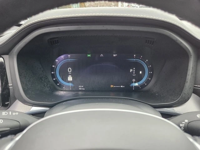 2022 Volvo - image 27