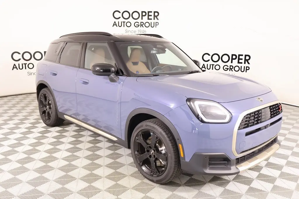 2026 MINI Countryman S's photo