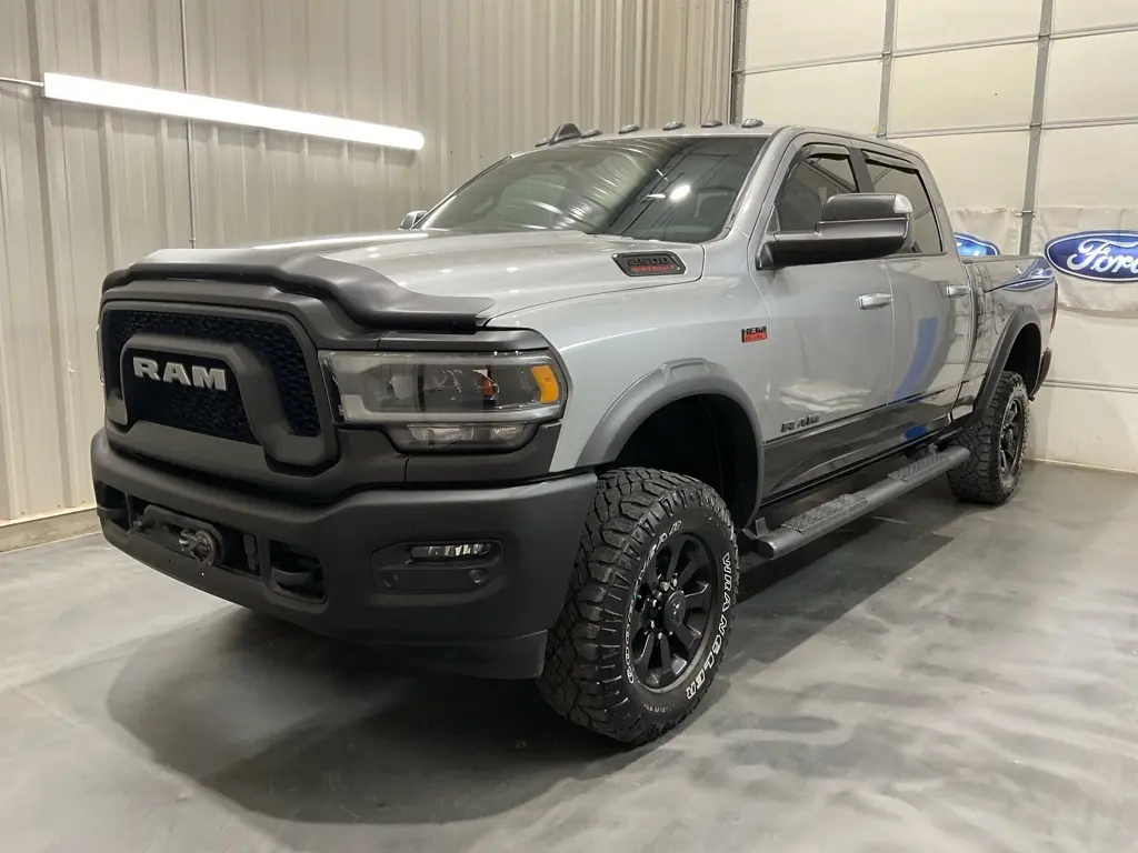 2019 Ram 2500 Power Wagon photo 3