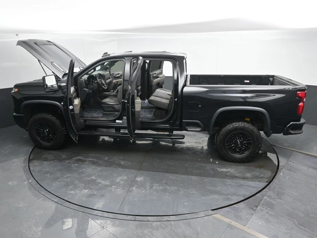 2024 Chevrolet Silverado 2500HD ZR2 - Photo 56