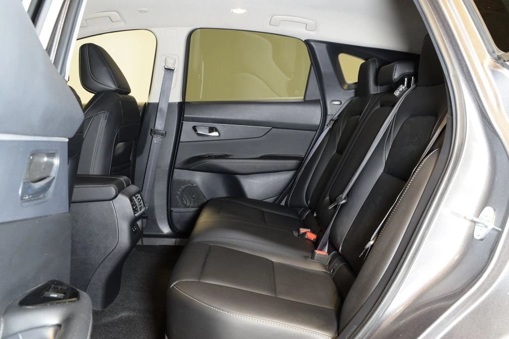 2025 Nissan Murano SV - Photo 27