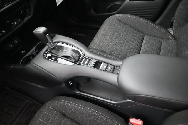 2026 Honda HR-V LX - Photo 30