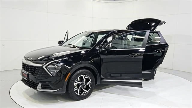 2025 Kia Sportage LX - Photo 11