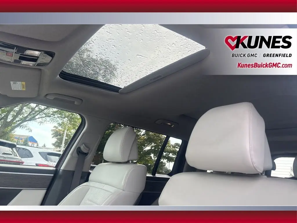 2024 Hyundai Santa Fe Limited photo 13
