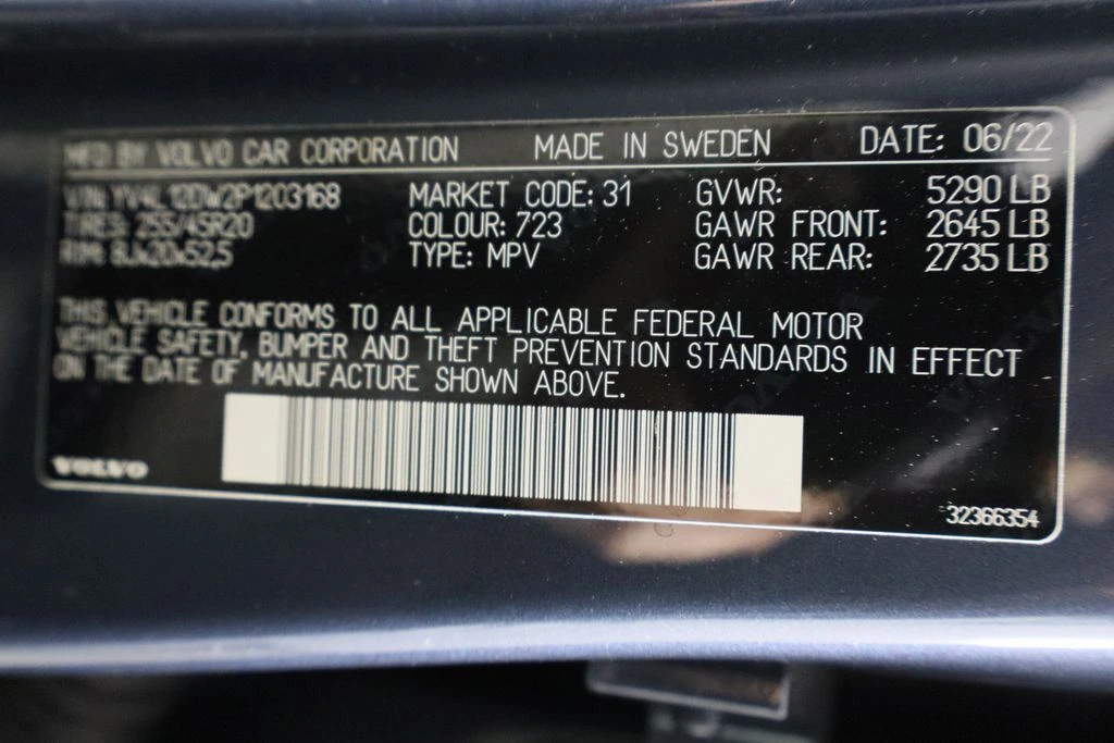 2023 Volvo - image 38