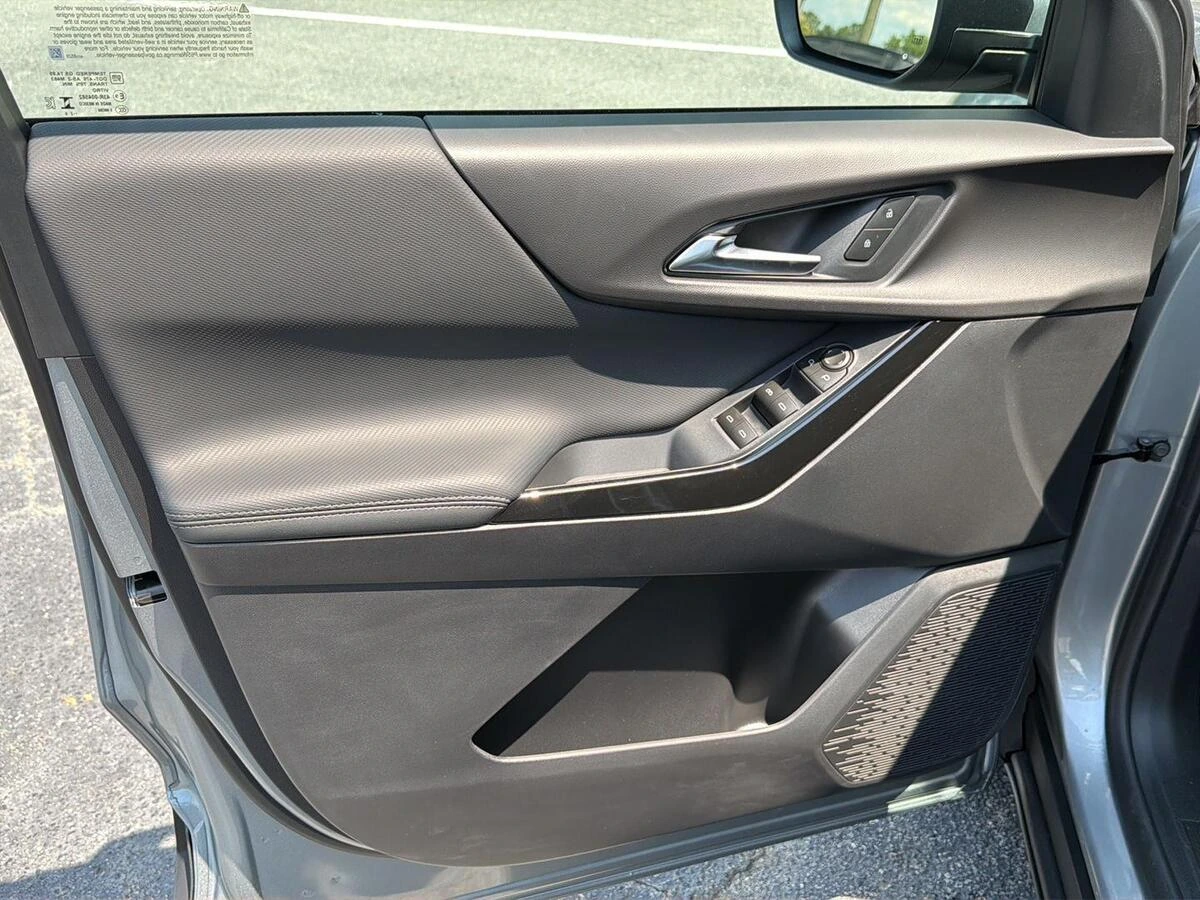 2026 Chevrolet Equinox LT - Photo 16