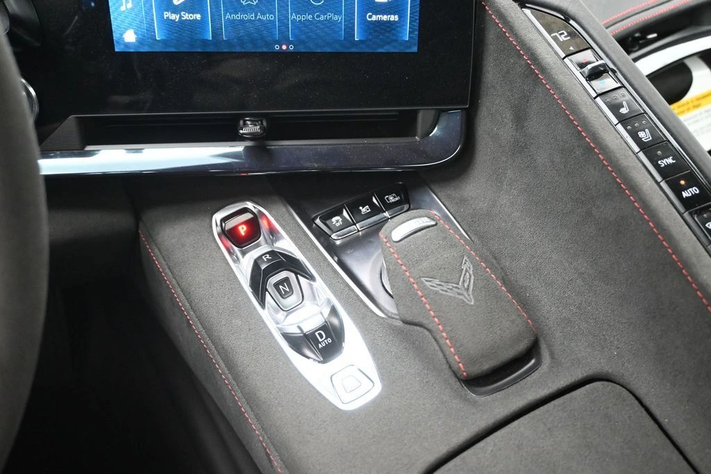 2024 Chevrolet Corvette 3LT - Photo 16