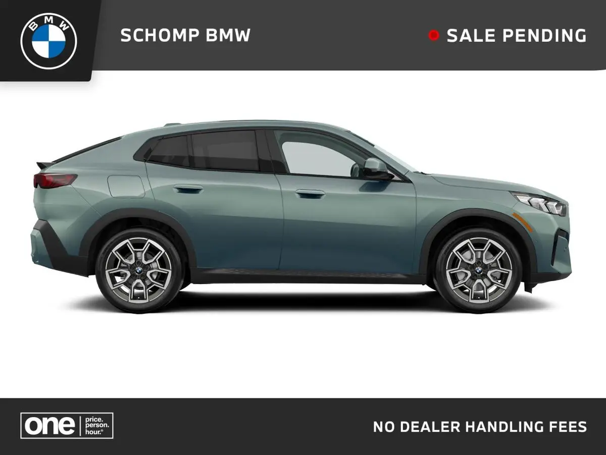 2026 BMW X2 28i's photo