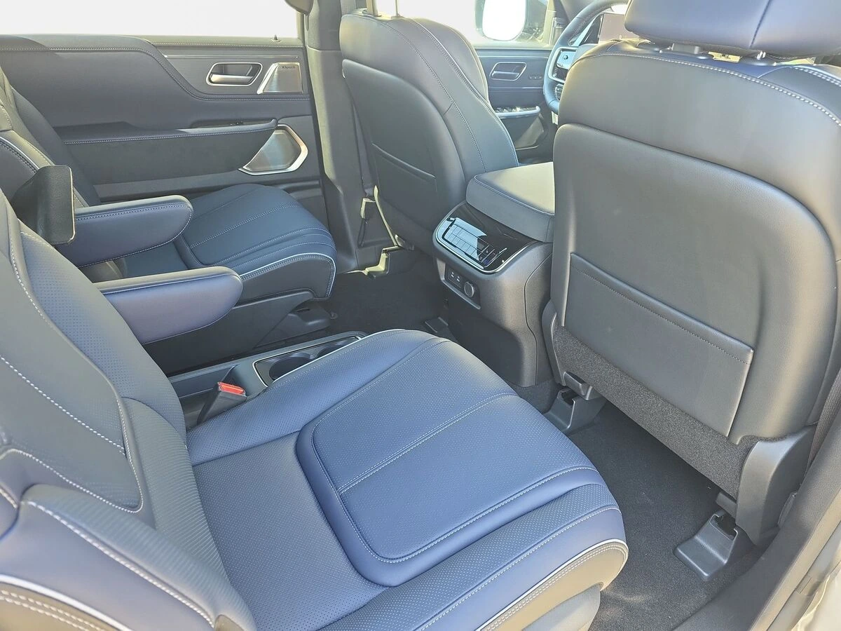 2026 INFINITI QX80 Sport - Photo 11