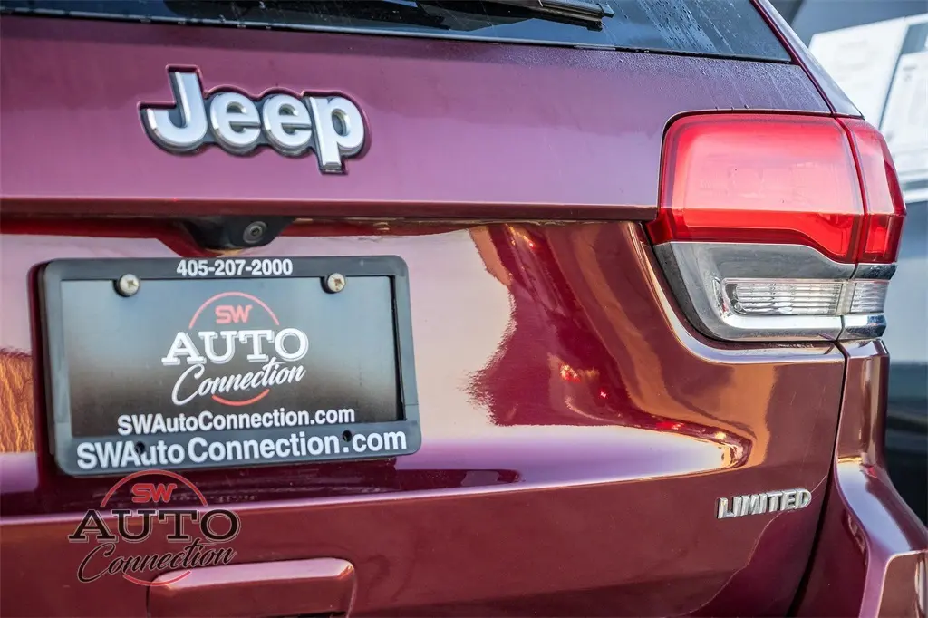 2019 Jeep Grand Cherokee Limited photo 2