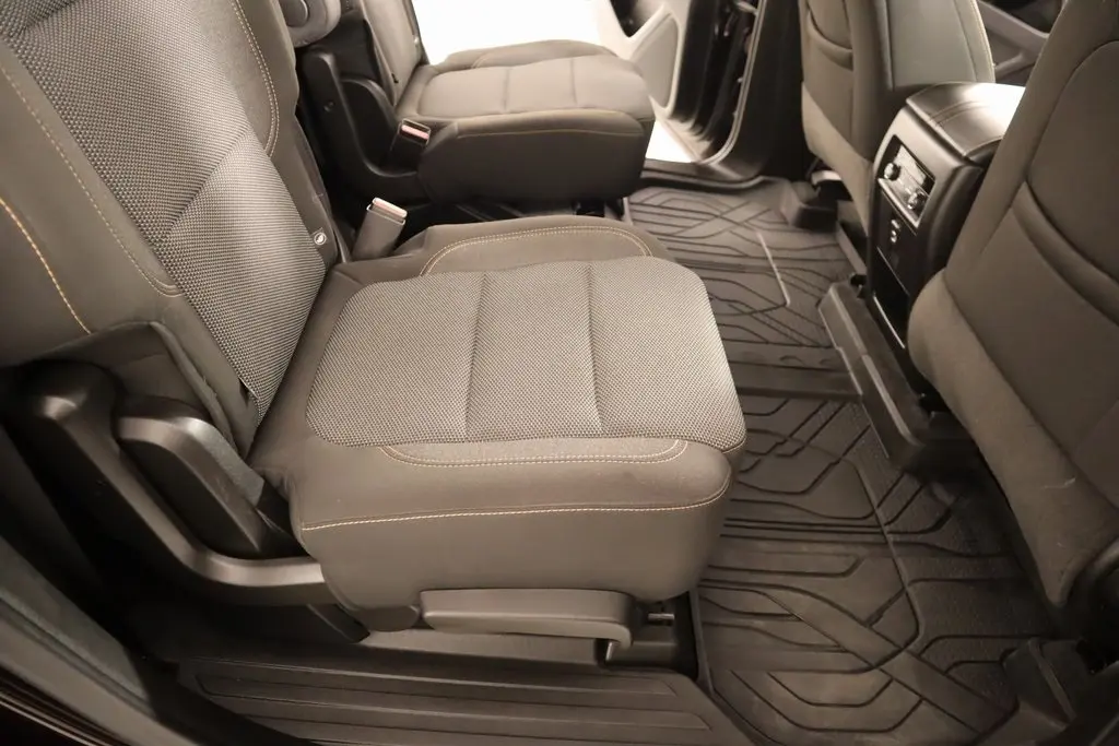 2021 Chevrolet Traverse 1LT photo 7