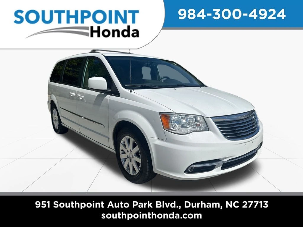 2016 Chrysler Town & Country