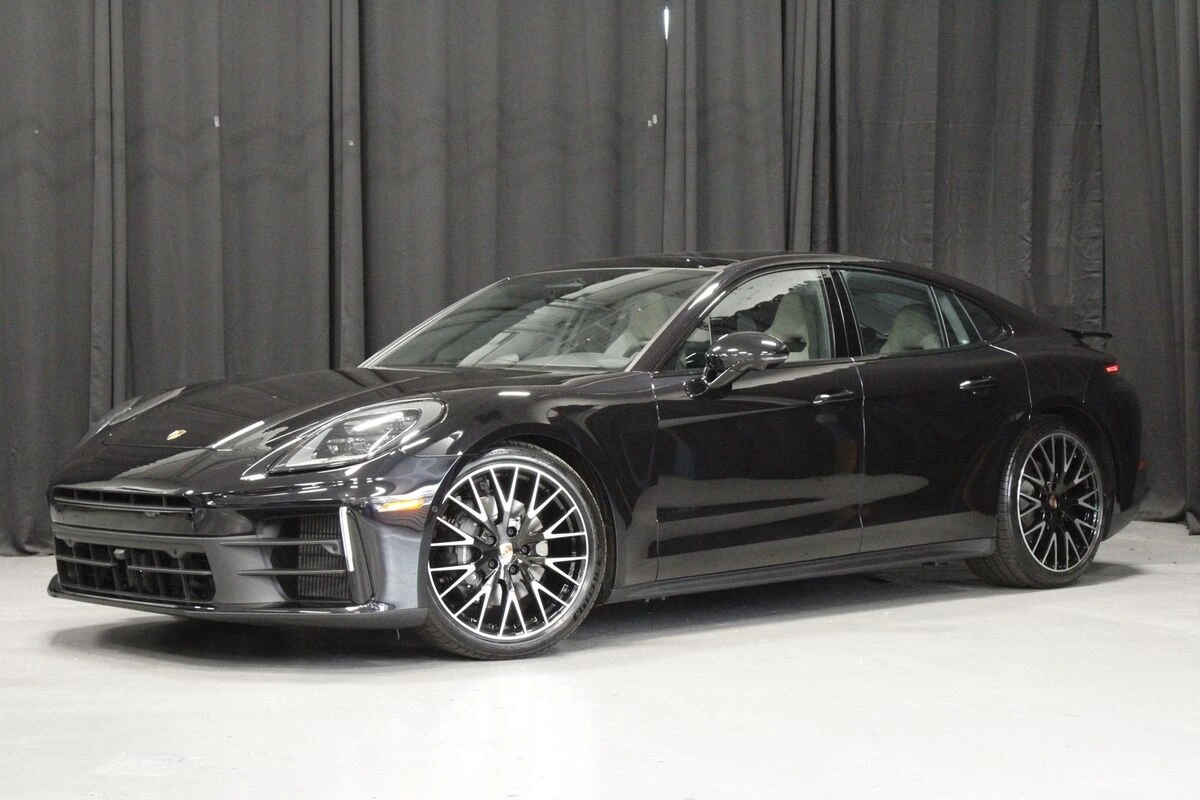 2026 Porsche Panamera
