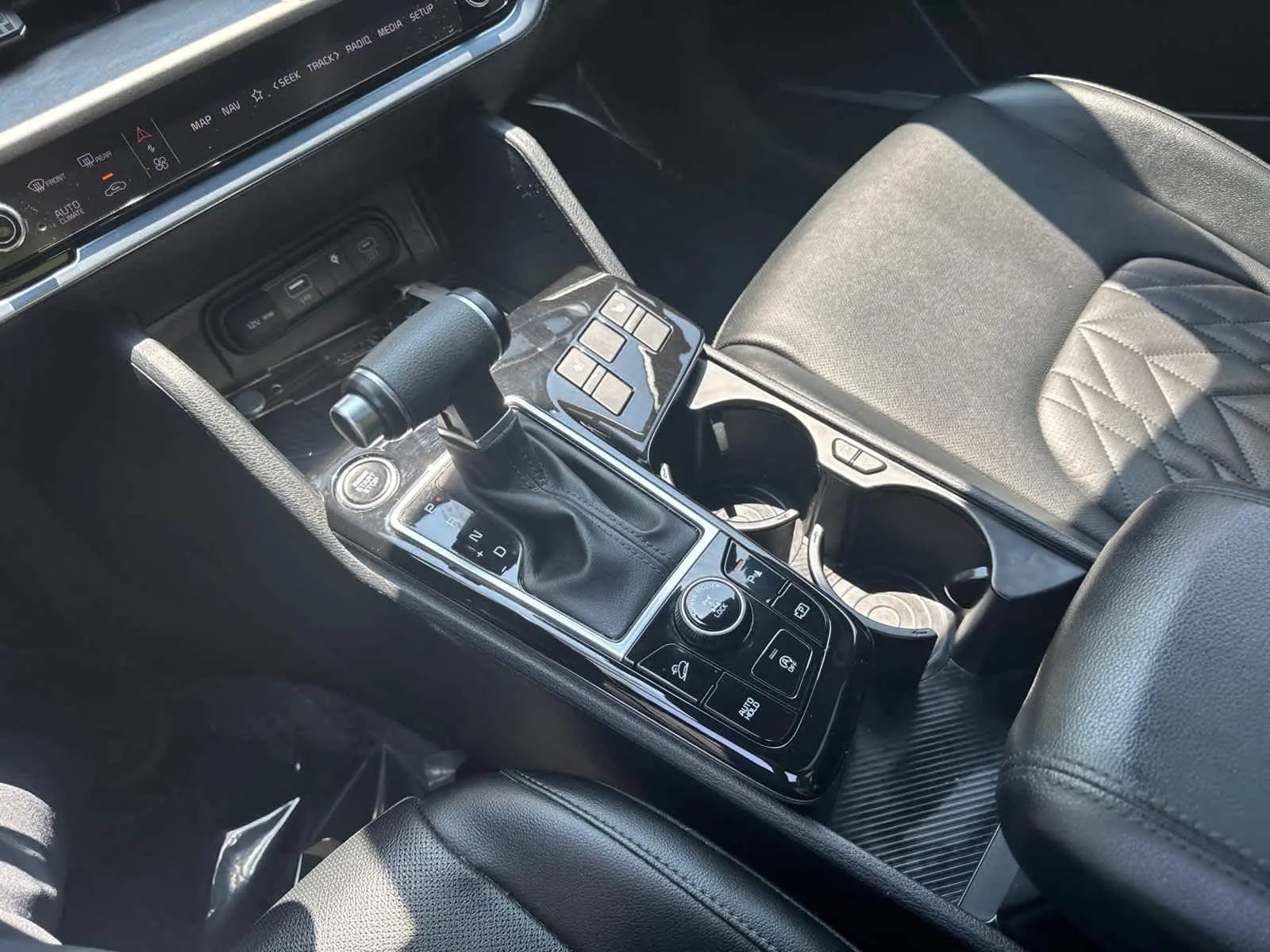 2023 Kia Sportage X-Line photo 24