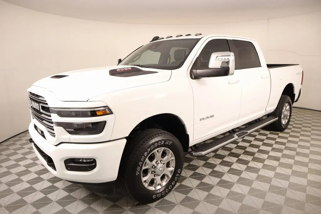 2025 Ram 2500 Laramie photo 11