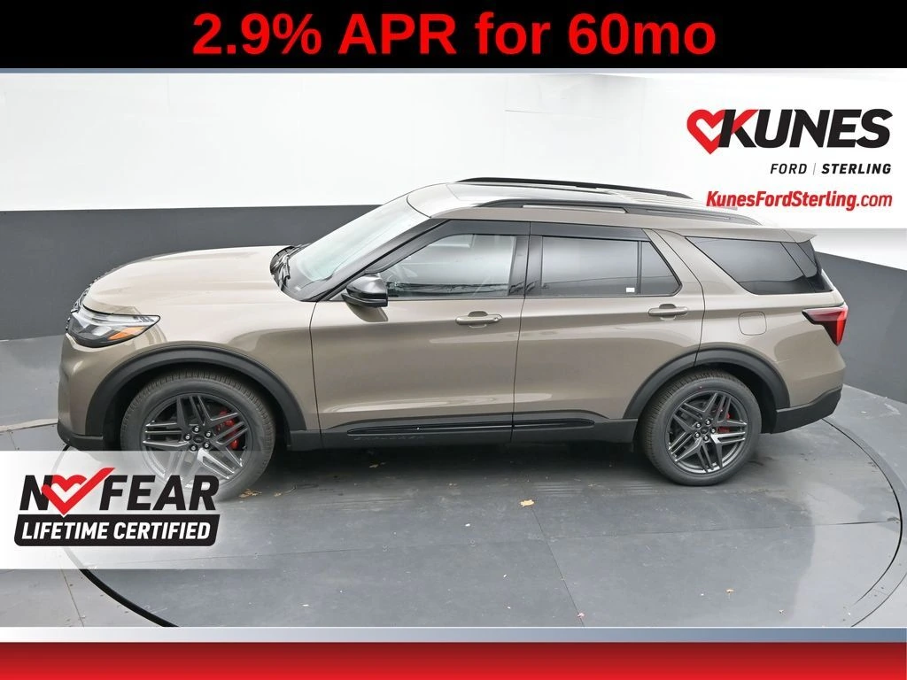 2026 Ford Explorer ST - Photo 31