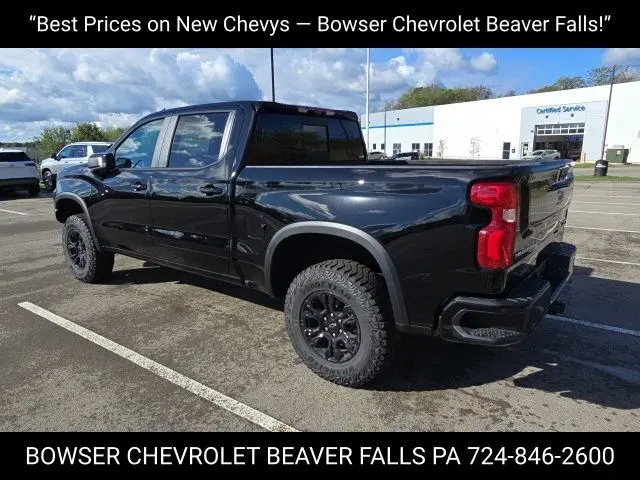 2026 Chevrolet Silverado 1500 ZR2 photo 3