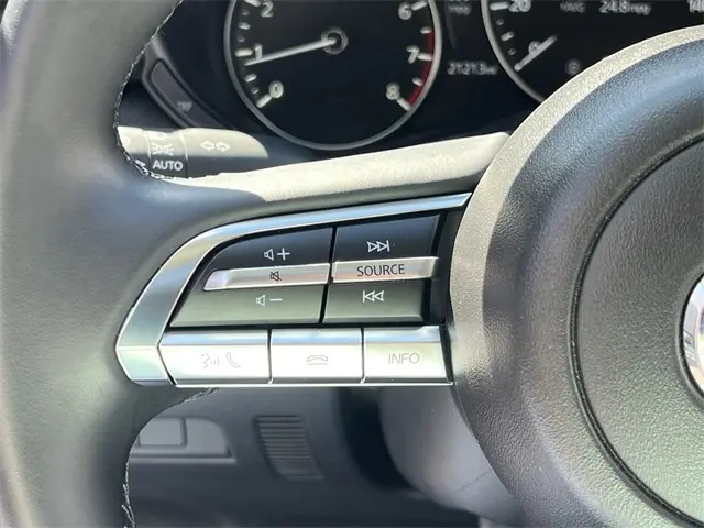 2023 Mazda CX-50 2.5 Preferred Plus photo 11