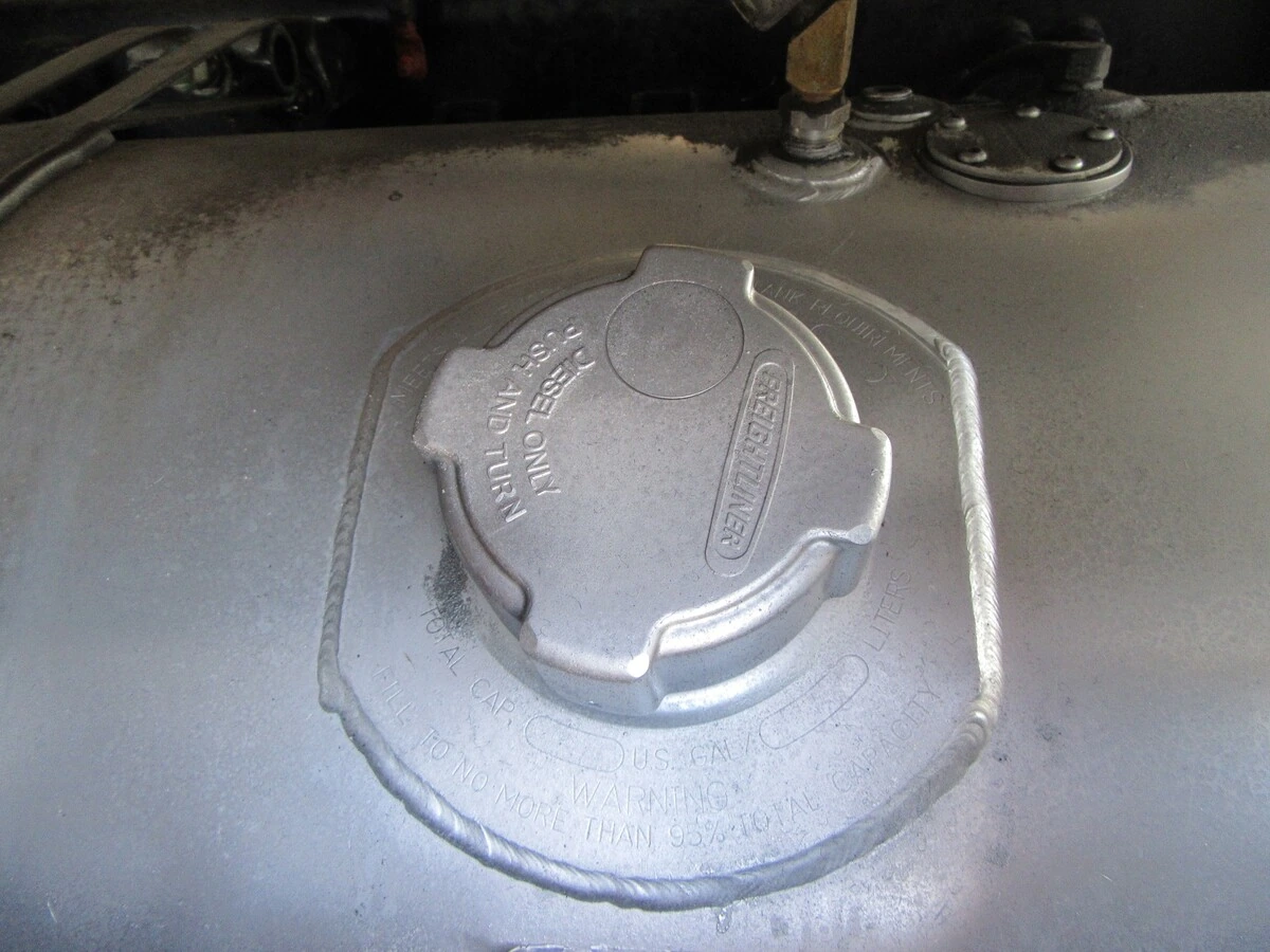 2024 Freightliner Cascadia - image 10