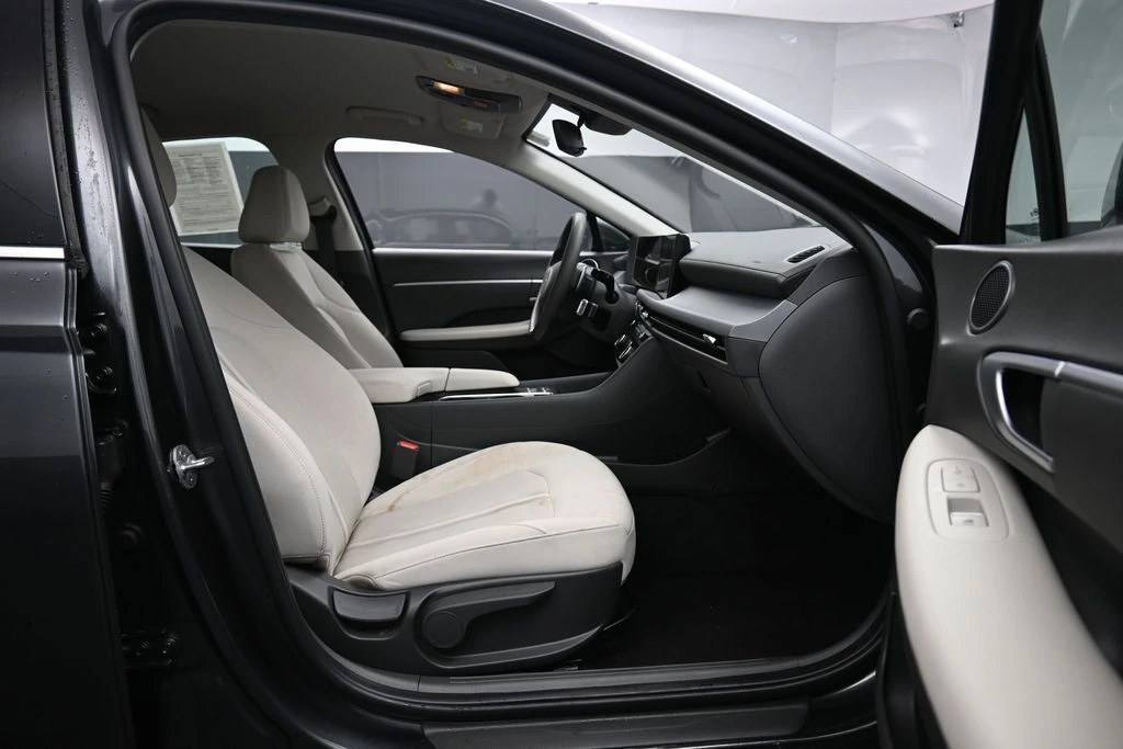 2025 Hyundai Sonata SEL - Photo 26