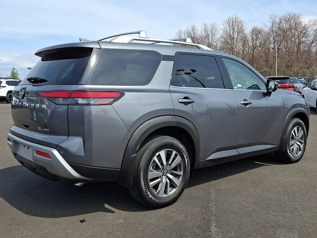2023 Nissan Pathfinder SL - Photo 7