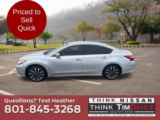 Used 2017 Nissan Altima SV with VIN 1N4AL3AP0HC272962 for sale in South Jordan, UT