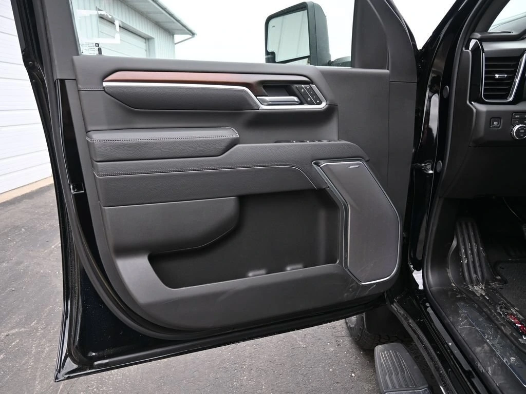 2026 GMC Sierra 2500HD Denali - Photo 17