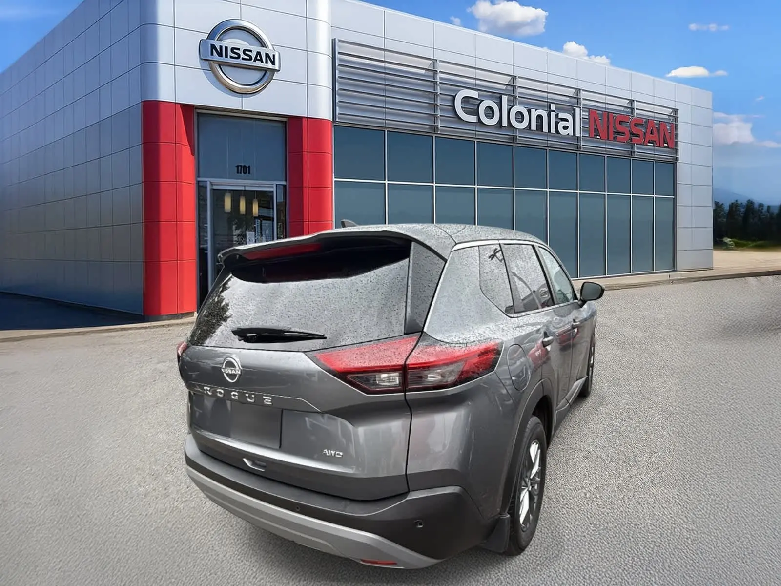 2022 Nissan Rogue S photo 2