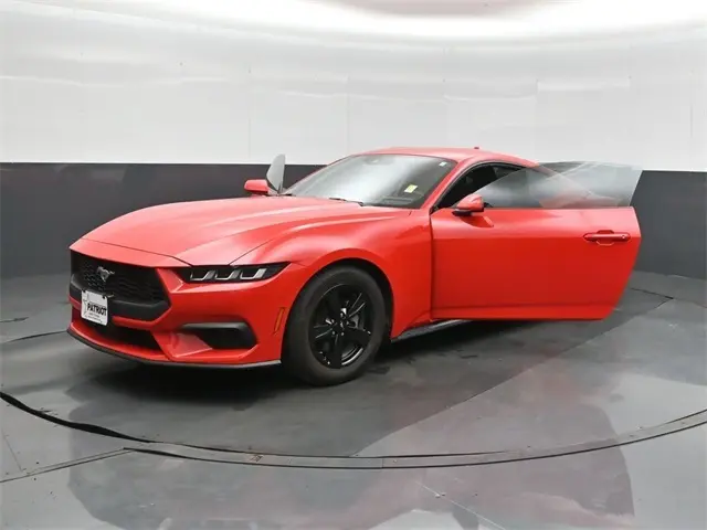 2024 Ford Mustang EcoBoost photo 37