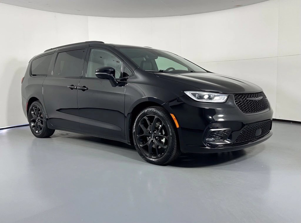 2025 Chrysler Pacifica