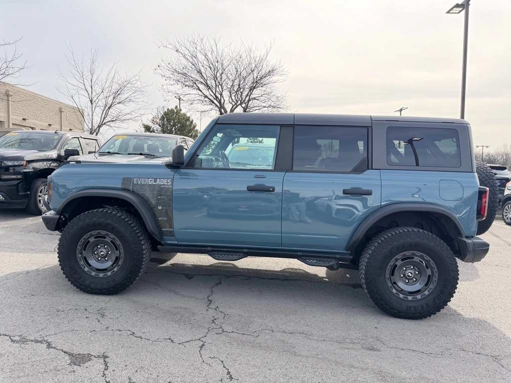 Used 2023 Ford Bronco 4-Door Everglades with VIN 1FMEE5DH1PLA95564 for sale in Kansas City