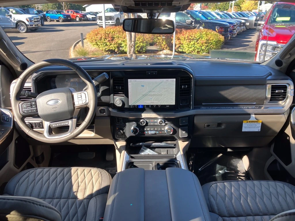 2026 Ford F-250 Super Duty Platinum - Photo 16