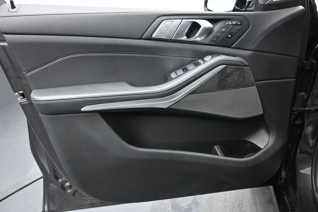 2022 BMW X7 40i - Photo 24