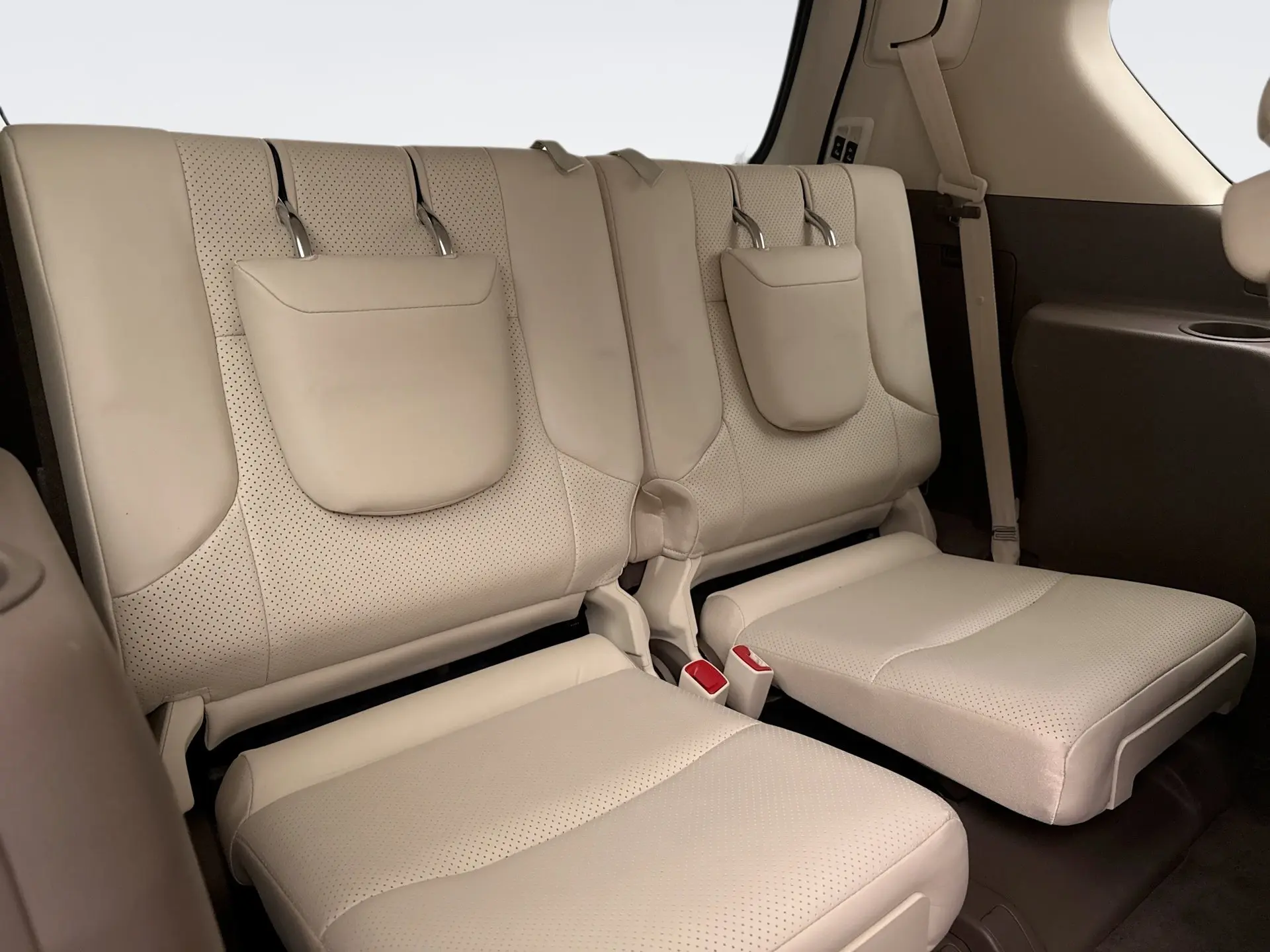 2011 Lexus GX Base photo 20