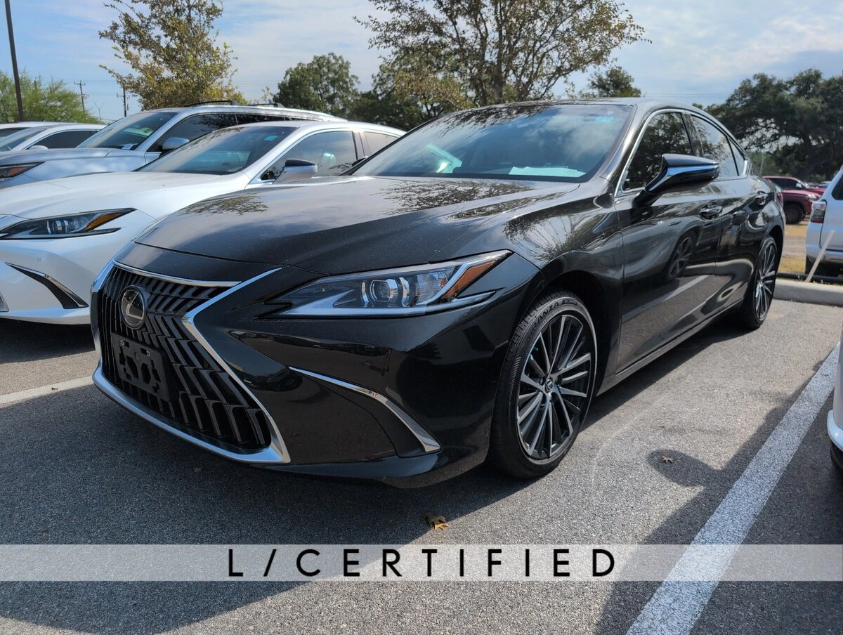 2025 Lexus ES