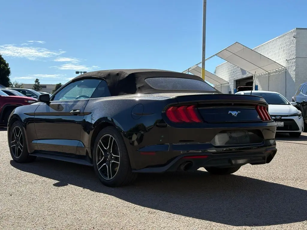 2021 Ford Mustang Convertible photo 3