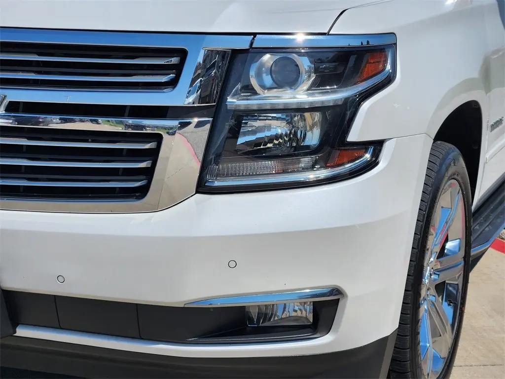2019 Chevrolet Tahoe Premier photo 4