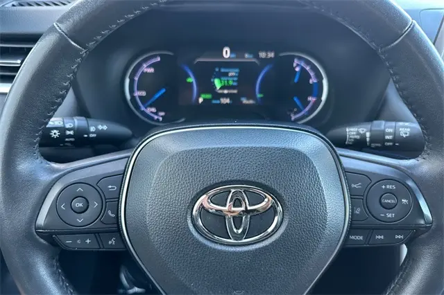 2021 Toyota RAV4 Hybrid XSE photo 17