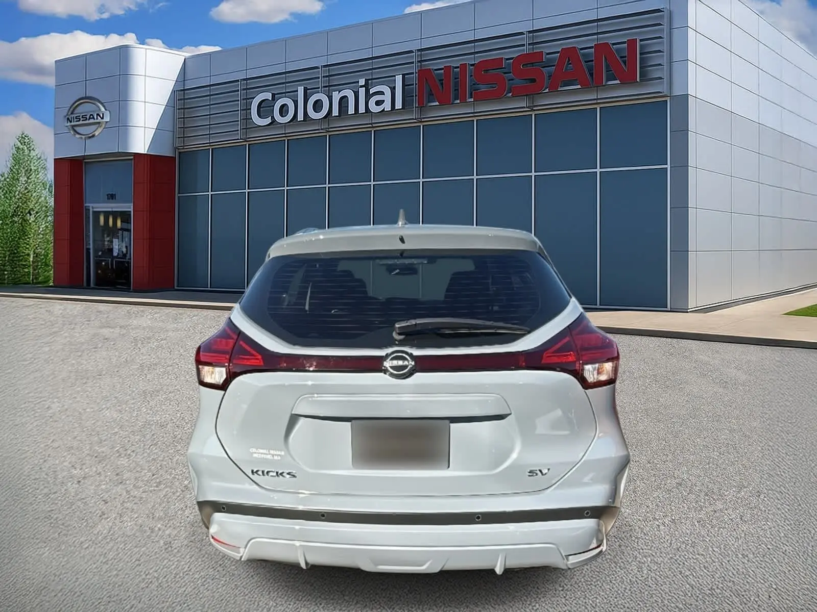2024 Nissan Kicks SV photo 3