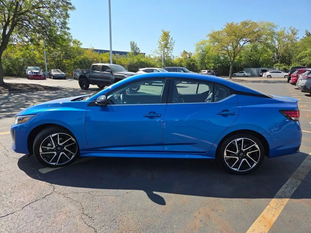 2024 Nissan Sentra SR photo 21