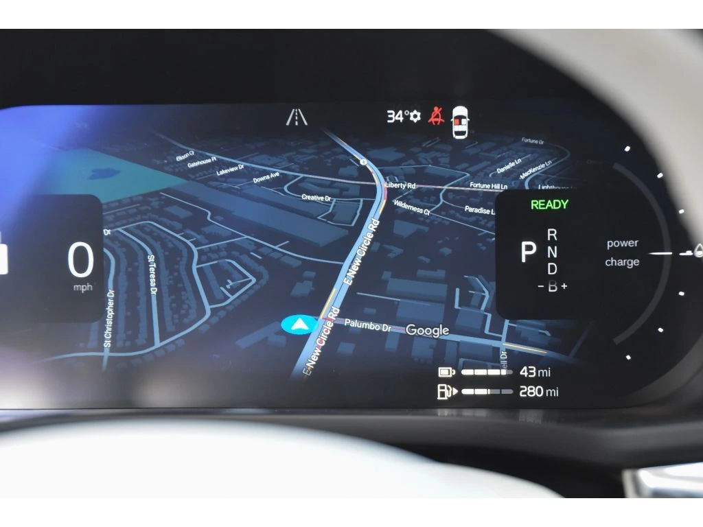 2026 Volvo - image 17