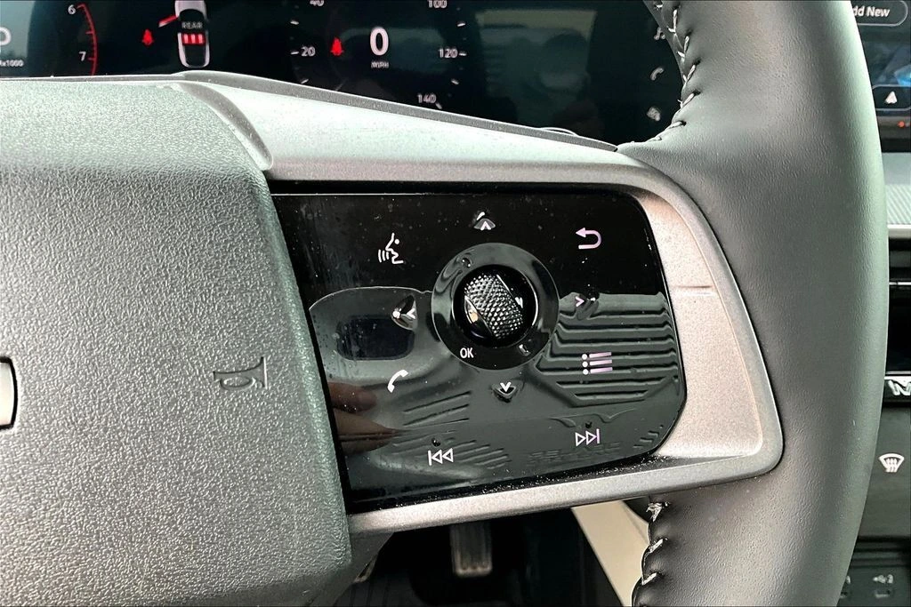 2025 Nissan Murano SV - Photo 23