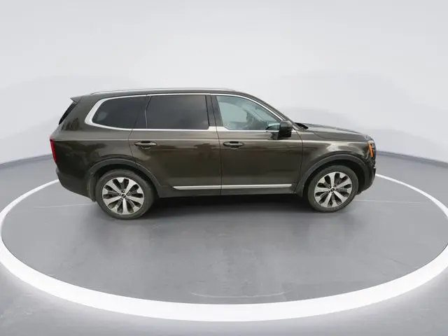 2021 Kia Telluride EX photo 8