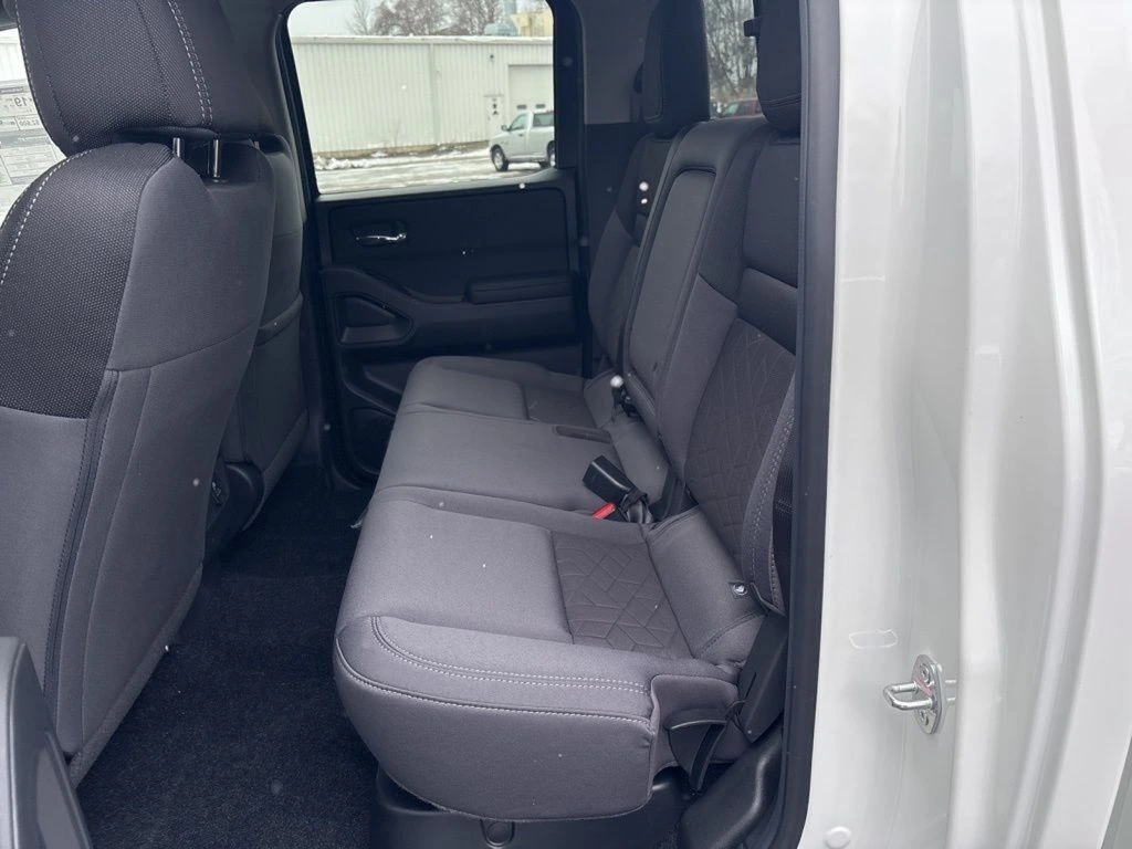 2026 Nissan Frontier SV - Photo 40