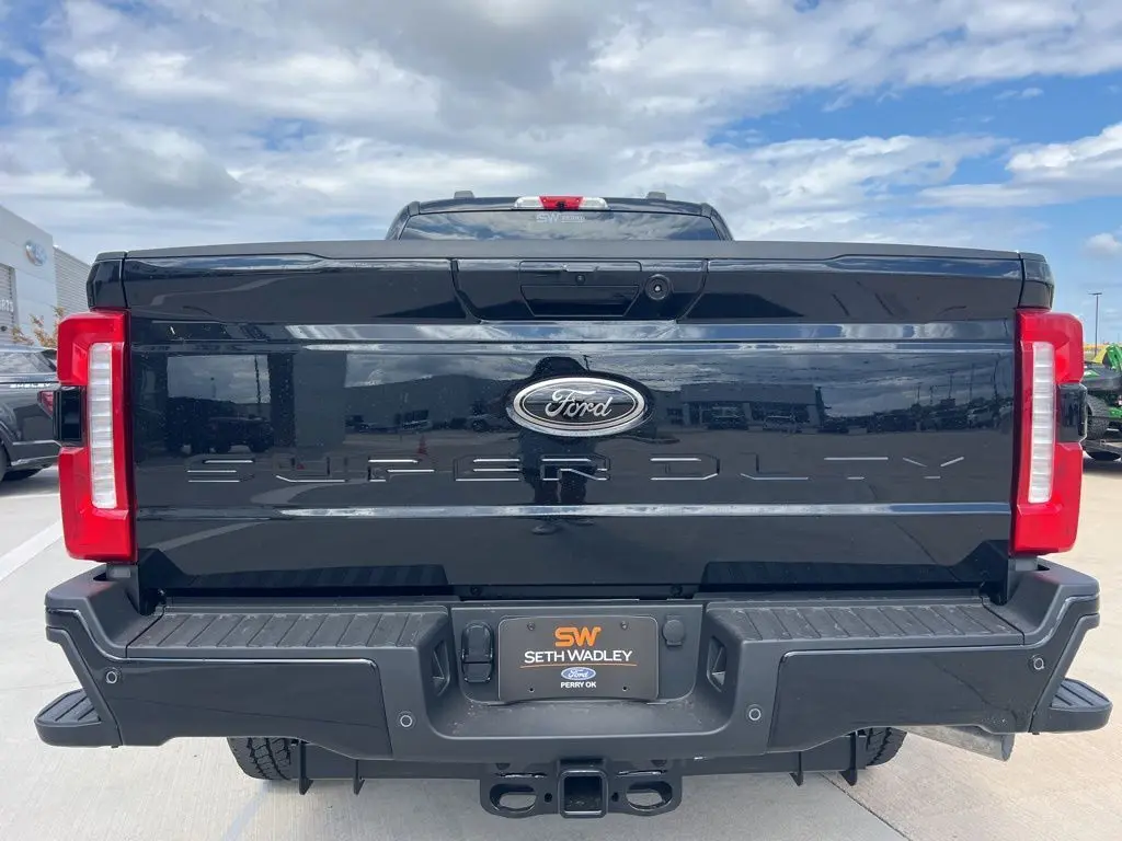 2026 Ford F-250 photo 5