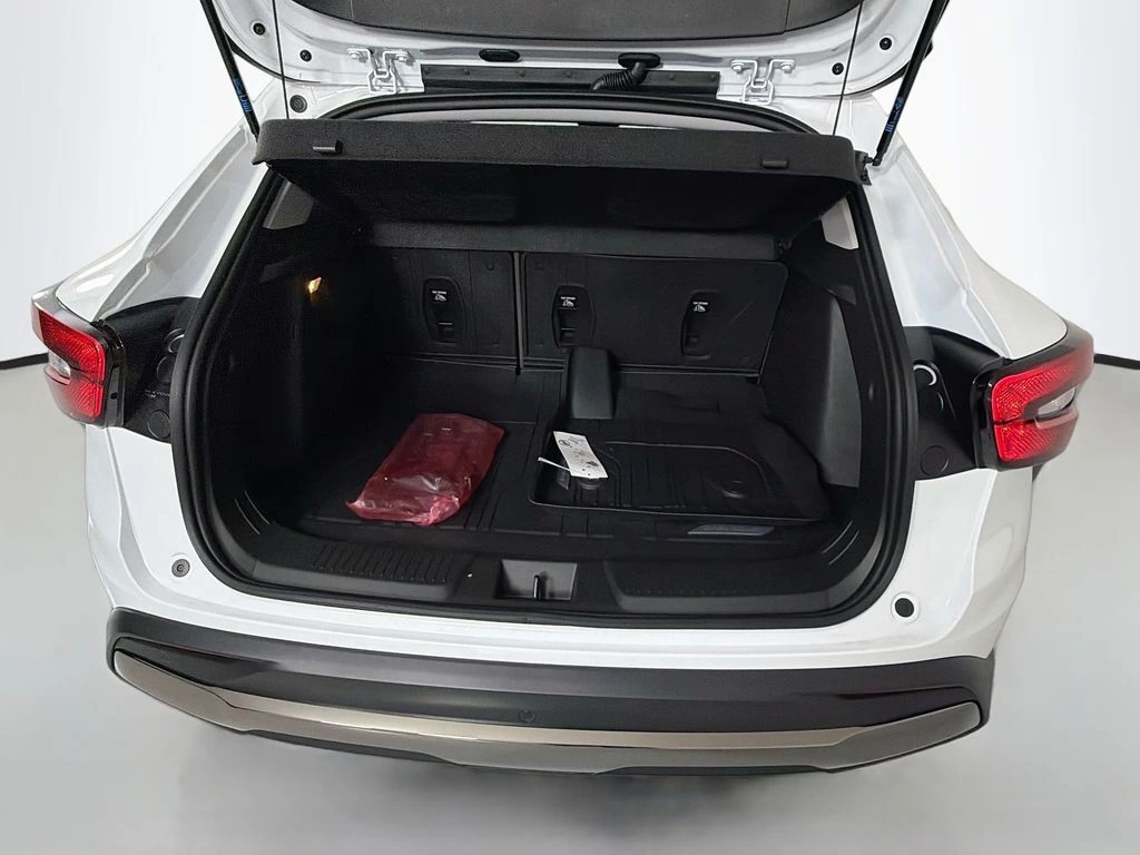 2026 Chevrolet Trax Activ - Photo 24